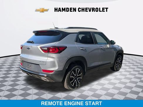 Used 2024 Chevrolet TrailBlazer ACTIV w/ Driver Confidence Package AWD/4WD image 3