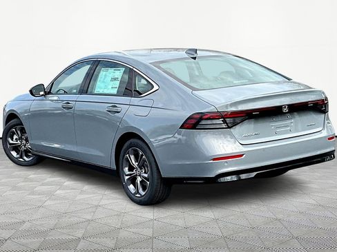 New 2026 Honda Accord EX-L image 4