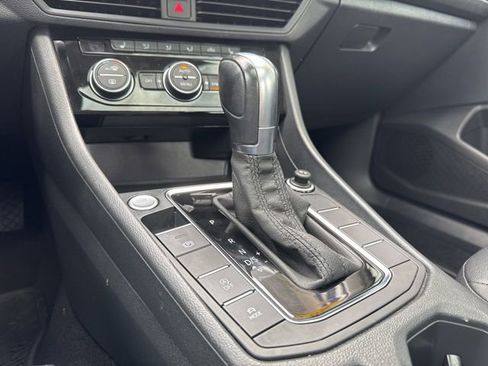 Used 2019 Volkswagen Jetta SEL FWD image 14