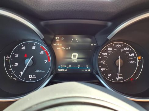 Used 2022 Alfa Romeo Stelvio Sprint image 19