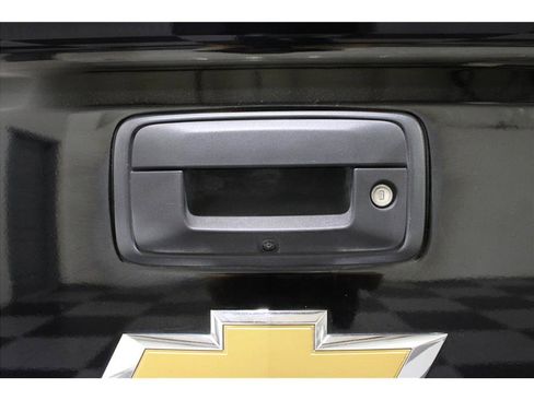 Used 2017 Chevrolet Silverado 1500 LT w/ All Star Edition image 17