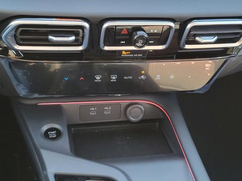 New 2026 Nissan Sentra SR w/ Floor Mat Package image 21