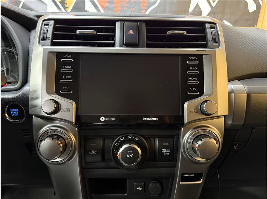 Used 2023 Toyota 4Runner SR5 AWD/4WD image 17