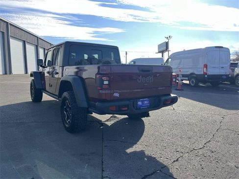 Used 2022 Jeep Gladiator Rubicon w/ LED Lighting Group image 5