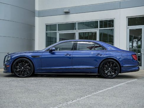New 2025 Bentley Flying Spur Plug-In Hybrid image 11