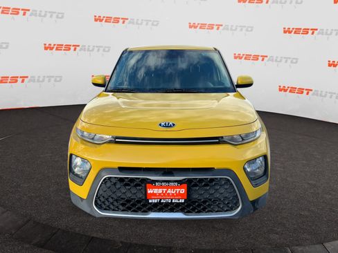 Used 2020 Kia Soul LX image 8