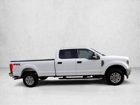 Used 2019 Ford F350 XLT w/ XLT Value Package image 5