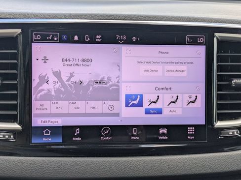 Used 2023 Chrysler Pacifica Touring-L FWD image 21