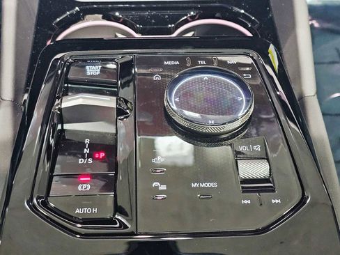 New 2026 BMW 540i xDrive w/ M Sport Package image 18