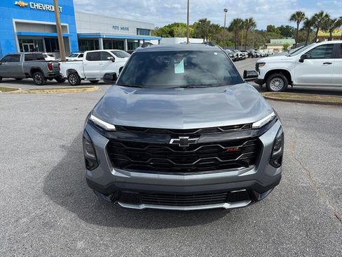 New 2026 Chevrolet Equinox RS w/ Convenience Package III FWD image 8
