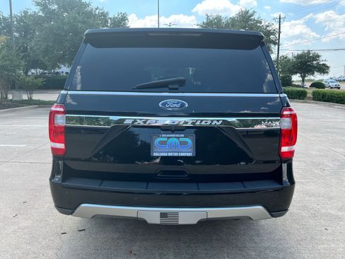 Used 2019 Ford Expedition Max XLT w/ Equipment Group 201A image 6