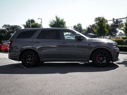 Used 2021 Dodge Durango SRT Hellcat w/ SRT Interior Appearance Group AWD/4WD image 11