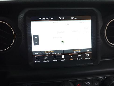 Used 2023 Jeep Wrangler Unlimited Sahara AWD/4WD image 20