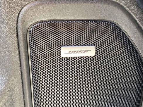 Used 2019 GMC Sierra 1500 SLT w/ SLT Premium Plus Package image 17