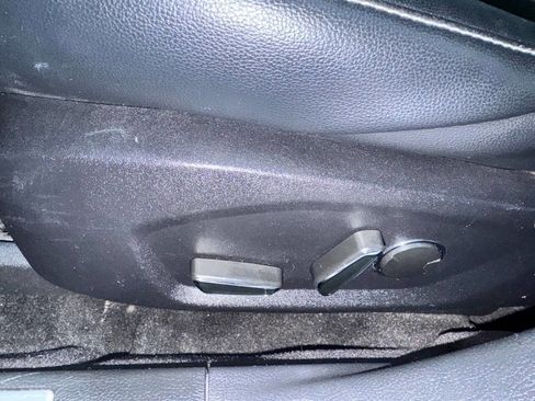 Used 2020 Ford Fusion Titanium image 38