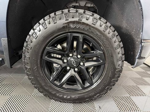 Used 2021 Chevrolet Silverado 1500 Custom Trail Boss image 10