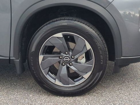 Certified 2026 Nissan Rogue SV image 11