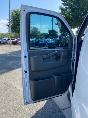Used 2023 Chevrolet Express 2500 w/ Driver Convenience Package RWD image 20