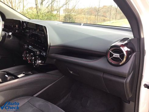 Used 2024 Chevrolet Blazer EV RS image 28