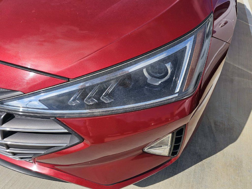 Used 2019 Hyundai Elantra SEL FWD image 7