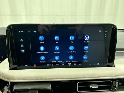 Used 2025 Lincoln Aviator Premiere w/ Equipment Group 101A image 14