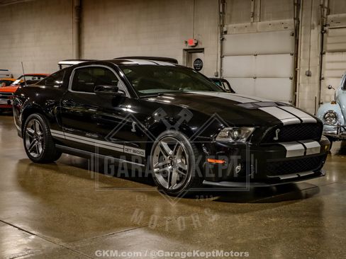 Used 2010 Ford Mustang Shelby GT500 image 24