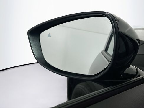 Used 2025 MAZDA CX-50 AWD 2.5 S w/ Premium Package image 16