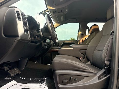 Used 2017 GMC Sierra 1500 SLE w/ SLE Value Package AWD/4WD image 14