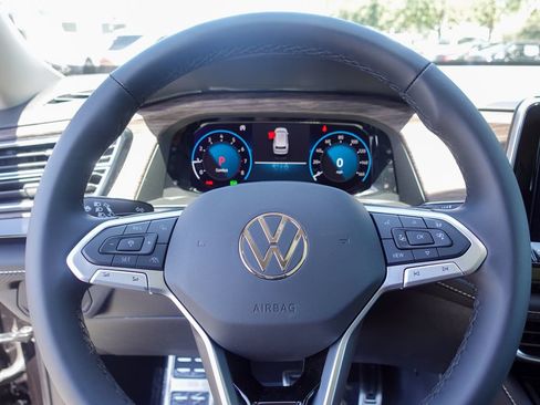 New 2026 Volkswagen Atlas SEL Premium R-Line AWD/4WD image 12