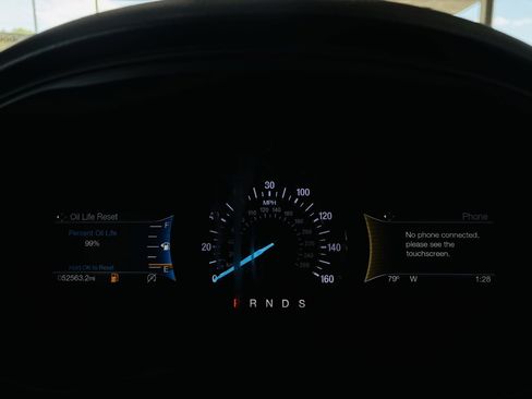 Used 2018 Ford Fusion SE w/ Fusion SE Technology Package FWD image 46