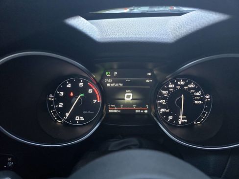 Used 2018 Alfa Romeo Stelvio Sport w/ Quick Order Package 22J Sport image 27