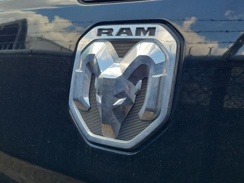 Used 2023 RAM 1500 Laramie AWD/4WD image 6