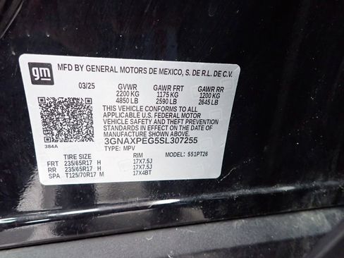 Used 2025 Chevrolet Equinox LT image 38