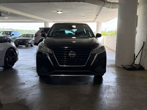 Used 2022 Nissan Kicks S FWD image 4