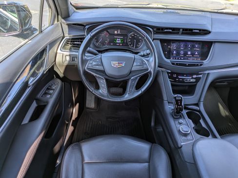 Used 2021 Cadillac XT5 Premium Luxury image 15