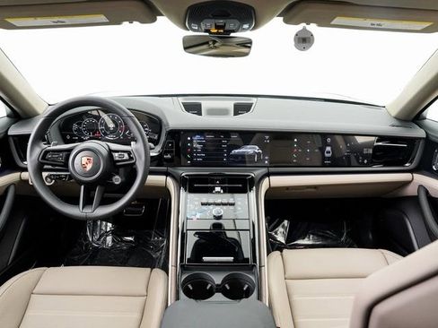 New 2026 Porsche Panamera 4 image 21
