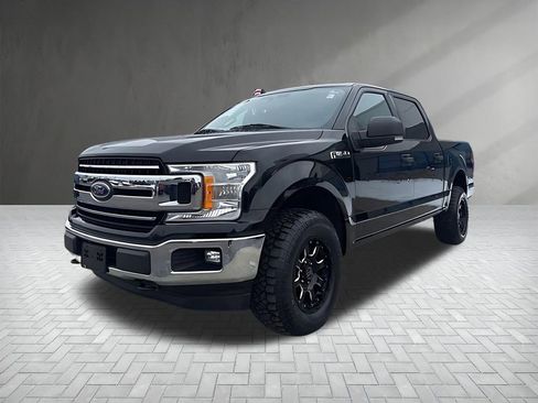 Used 2019 Ford F150 XLT w/ Equipment Group 301A Mid image 3