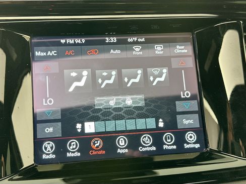 Used 2022 Dodge Durango GT image 15