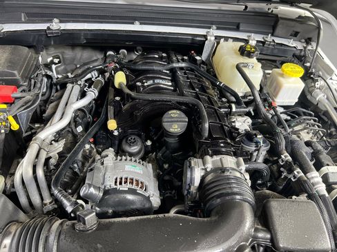 Used 2023 Jeep Gladiator Sport image 26