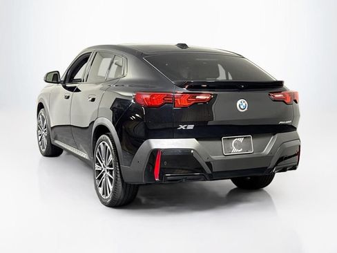 Used 2025 BMW X2 xDrive28i w/ Convenience Package AWD/4WD image 3