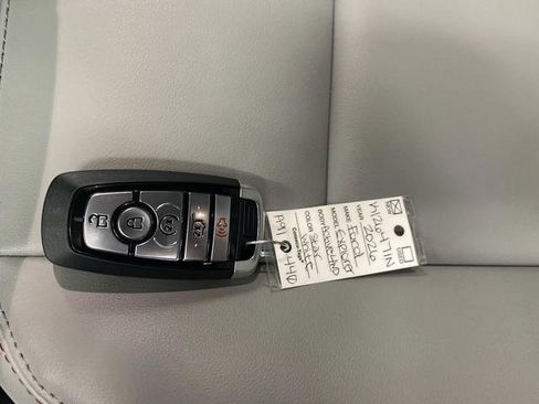 New 2026 Ford Explorer Active w/ Active Comfort Package image 24