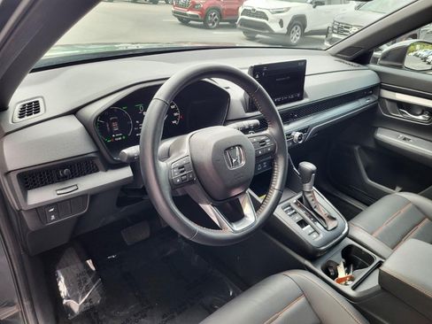 Used 2025 Honda CR-V Sport-L image 11