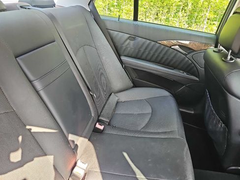 Used 2008 Mercedes-Benz E 550 Sedan image 20