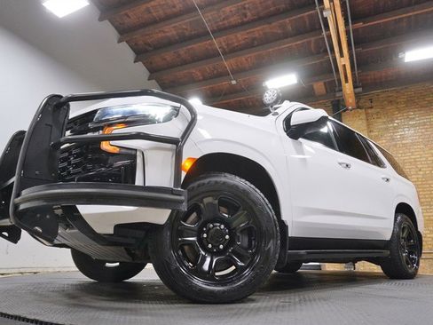 Used 2021 Chevrolet Tahoe 4WD w/ 1FL Safety Package image 3