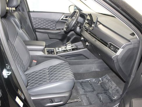 Used 2024 Mitsubishi Outlander SEL image 28