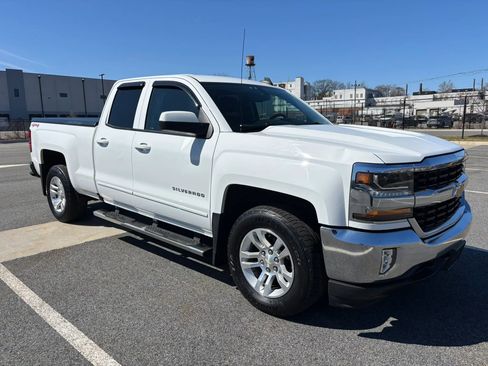 Used 2016 Chevrolet Silverado 1500 LT w/ All Star Edition image 13
