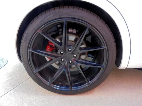 Used 2021 Maserati Levante AWD/4WD image 28