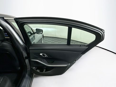 Used 2025 BMW 330i Sedan RWD image 31
