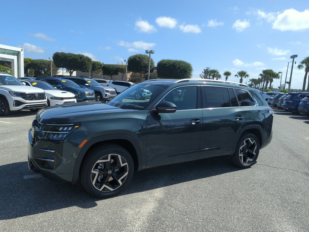 New 2027 Volkswagen Atlas SEL R-Line AWD/4WD image 13