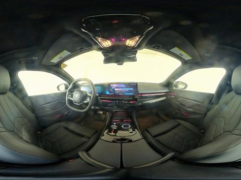 Certified 2026 BMW 530i xDrive w/ Premium Package image 35